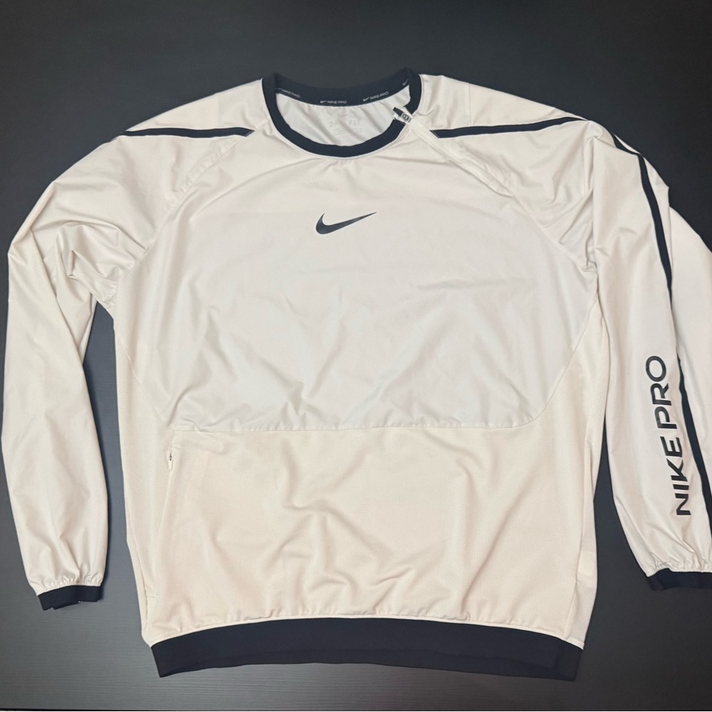 Nike Pro Men’s Cream and Black Pullover Large - Picture 2 of 9